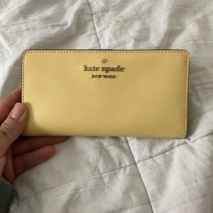 Yellow staci kate spade wallet